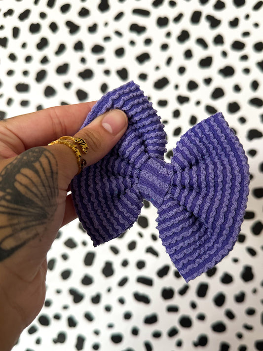 purple waved rib knit bows