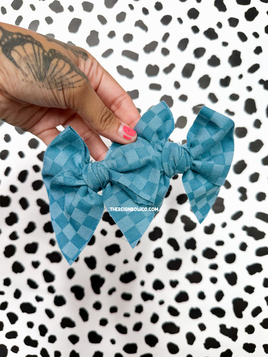 blue checkered knit bows