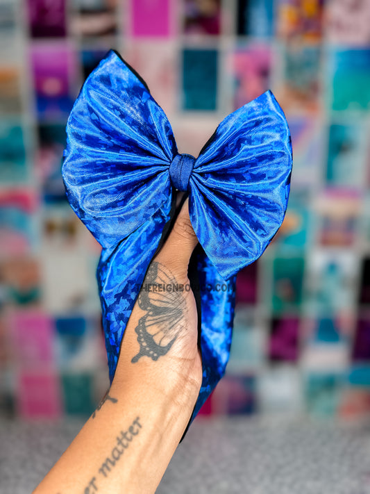 blue shattered bows